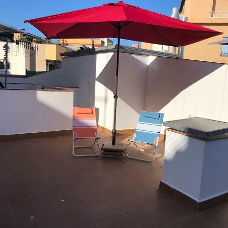 Acogedor Apartamento Con Terraza En Blanes